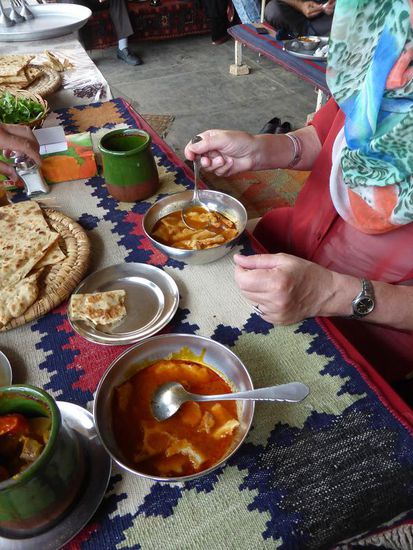 Brotstücke in der Suppe