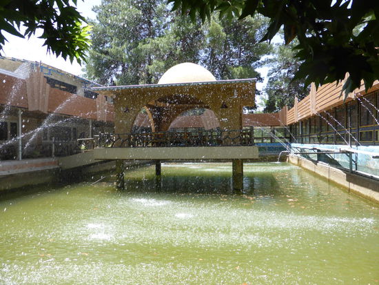 aber Sami kennt die Plätze, an denen man diesem Rummel wieder entgeghen kann