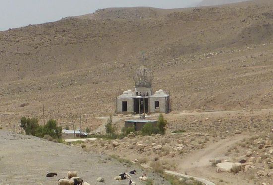 und schon wieder eine Moschee im Bau - in der Walachei