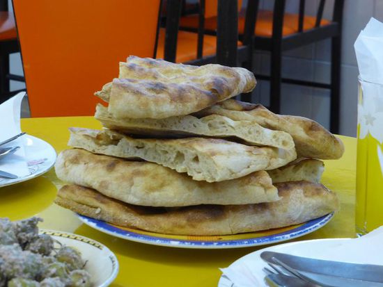 frisch gebackenes Brot
