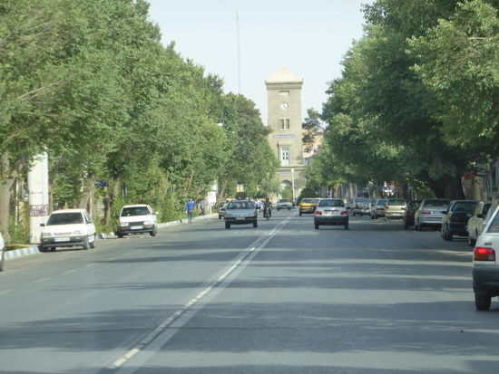 Markar-Uhrtum (Borj-e Saat-e Markar) auf dem Meydan-e Markar