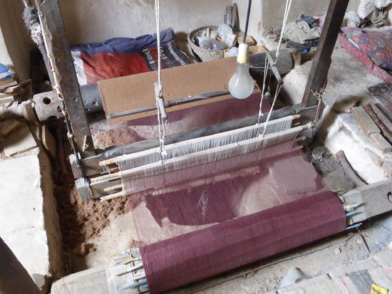 im Untergeschoß steht noch der alte Webstuhl -