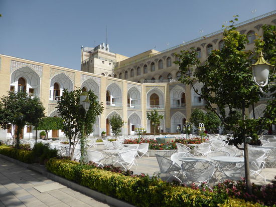 auf der Terrasse herrschen noch mindestens 40° C