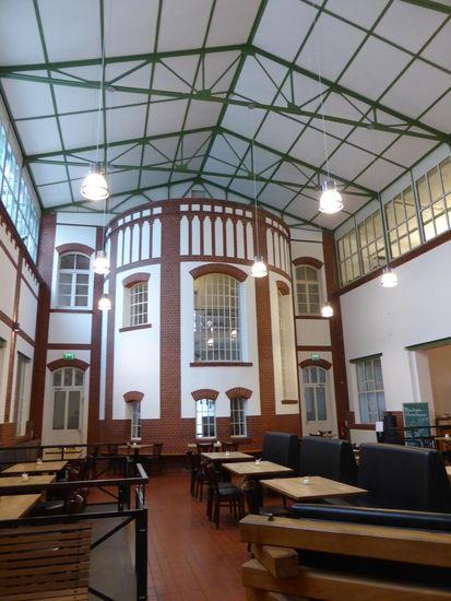 auch ein Restaurant ist dort untergebracht