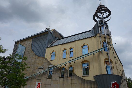 es gibt auch ganz eigenartige 'Umbauten'