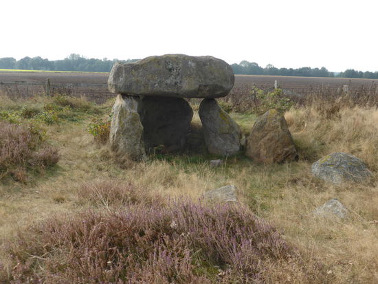 das Großgrab (wiederhergestellt)