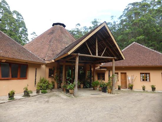 ähnlich komfortabel wie das Tamhoho-Hotel in Tana präsentiert sich die Vakona Forest Lodge
