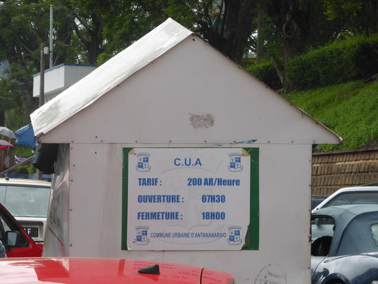 diese Parkplatzpreise hätten wir auch gerne (wieder) - ca 6 €Cents/ h