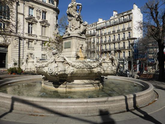 Brunnen am Place Estrangin-Pastre