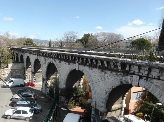 der letzte der 18 Aquädukte - bereits in Marseille