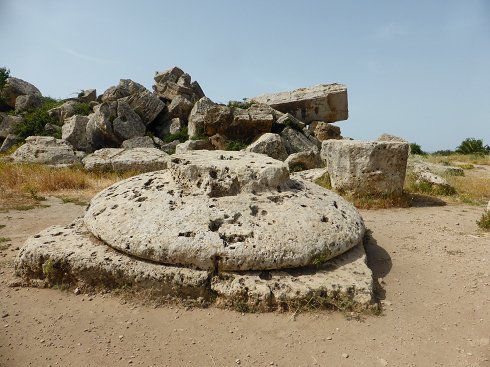 nur die Größe einzelner Trümmer-Teile ist beeindruckend