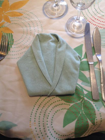 wie in Frankreich üblich gibt es auch in den einfacheren Restaurants Stoffservietten