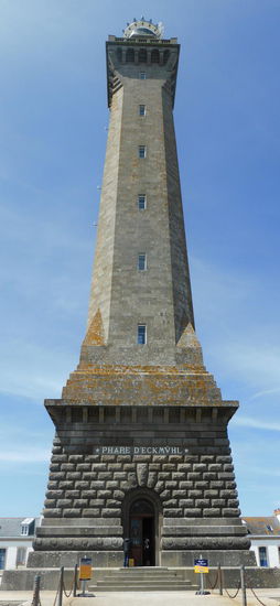 Phare d’Eckmühl. - 60 m hoch, 307 Stufen