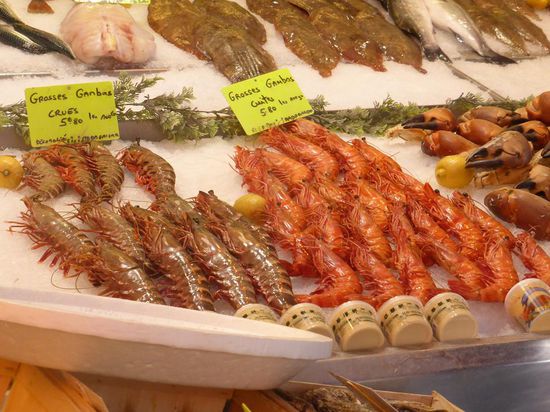 wir hätten so gerne zugeschlagen - aber bei knapp 30° in der Sonne an Bistrotischen stehend/sitzen? nein!