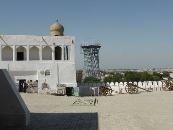 Vorplatz der Moschee