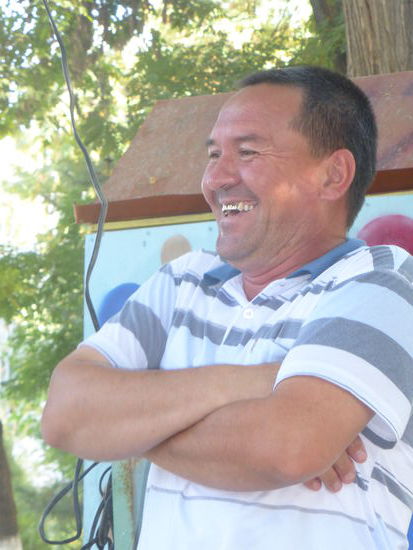 der Papa findet das ganz lustig