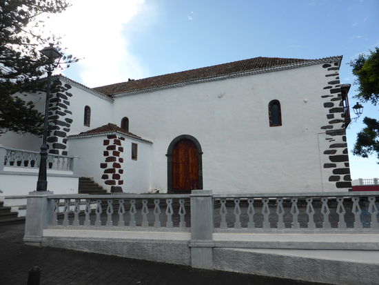 eine erste Kapelle gab es 1530 - der heutige Bau wurde Anfang des 18. Jh. vollendet.