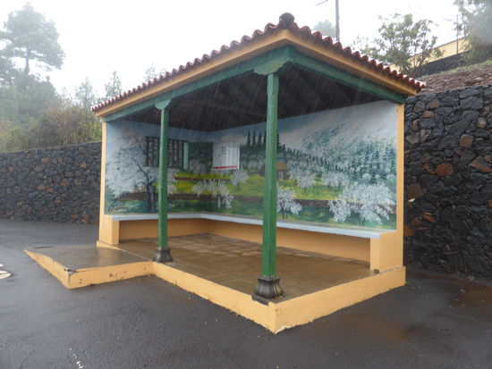 schöne Bushaltestellen