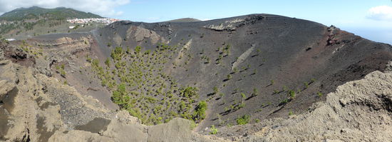 Blick nach Norden vom Kraterrand