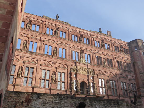 Ottheinrichsbau - im Untergeschoss befindet sich seit 1958 das Deutsche Apothekenmuseum (s. nächstes Kapitel)