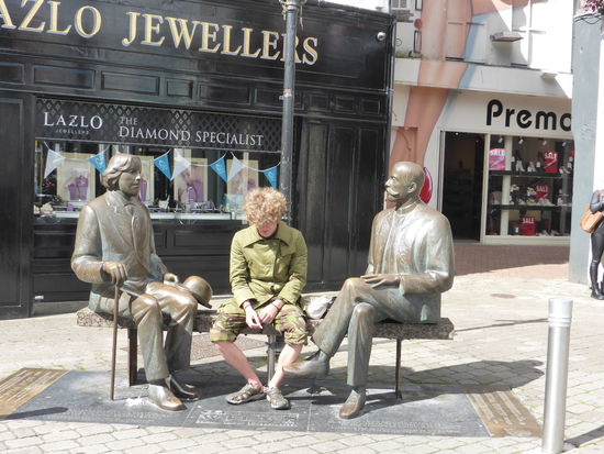 Skulpturen lockern das Stadtbild