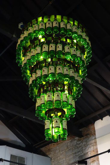 Jameson-Whiskey-Kronleuchter