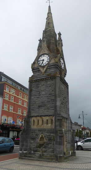 Uhrturm am Parade Quay