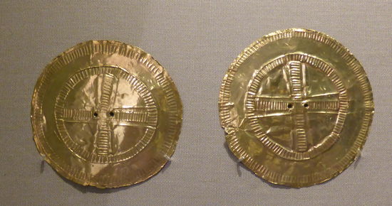 Goldcheiben - frühe Bronzezeit - Co. Monaghan