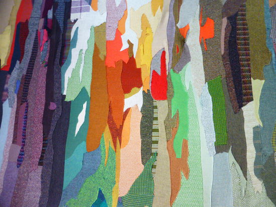 aushängende Farbmuster