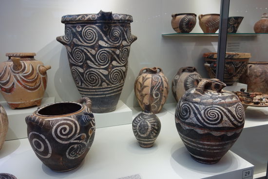 luxuriöse Keramik - festos - 1800-1700 v. Chr.