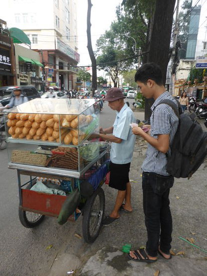Baguette - frisch belegt - Überbleibsel der Kolonialzeit