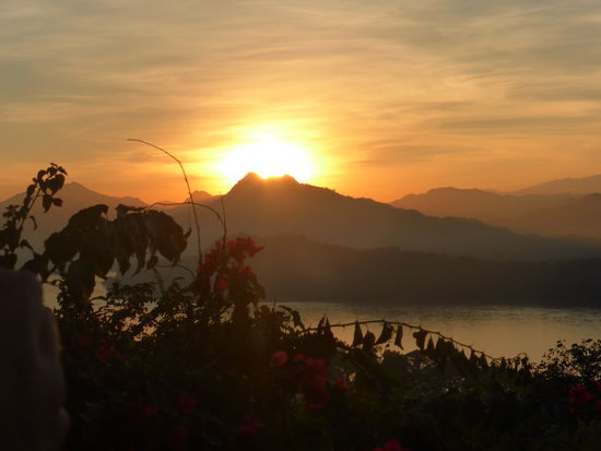 Pünktlich um 17.16 Uhr geht die Sonne unter.