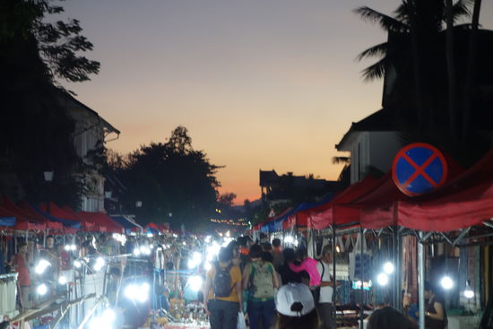 aber auch viele Fake-Artikel - dieses Jahr scheint 'Nike' besonders gefragt zu sein