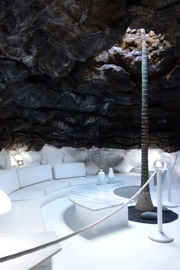 die erste von fünf Lavablasen, die von César Manrique über Gänge durch den Lavastrom miteinander verbunden wurden