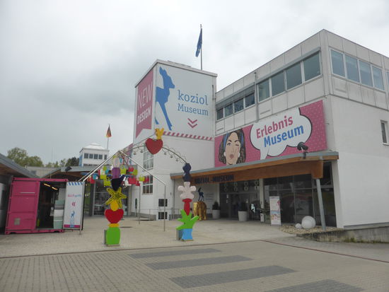 das Museum hat (mal wieder) geschlossen.