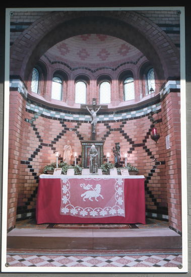 nur ein ausgehängtes Bild gestattet einen Eindruck des Innern