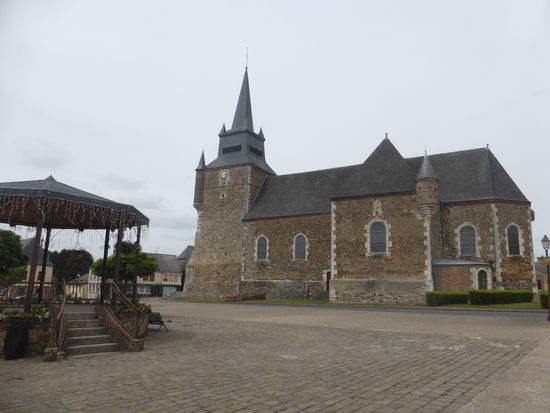 Église Saint-Nicolas de Signy-le-Petit - 49° 54′ 13″ N / 04° 16′ 45″ O