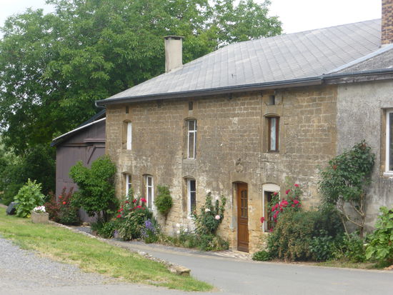 der kleine Ort hat fast schon englischen Charme