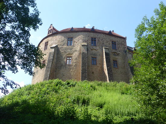 Ringmauer mit dem Wirtschaftsflügel, Küchenbau und Kapellenflügel