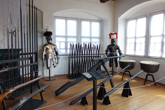 Restbestand der historischen Rüstkammer