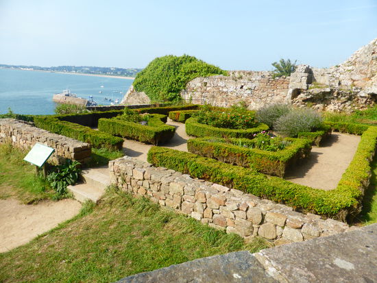 'formal garden' aus dem 17. Jh.