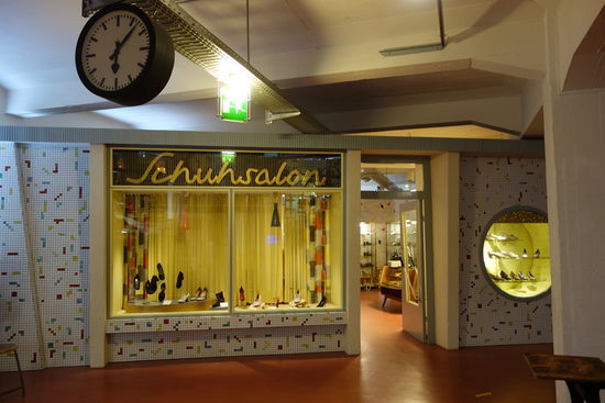 Schuhsalon aus den 50er Jahren