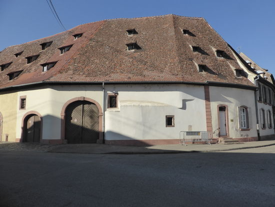 Zehntscheuer am place du Saumon