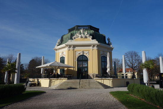 Der kaiserliche Frühstückspavillon wurde von Kaiser Franz I. Stephan in Auftrag gegeben
