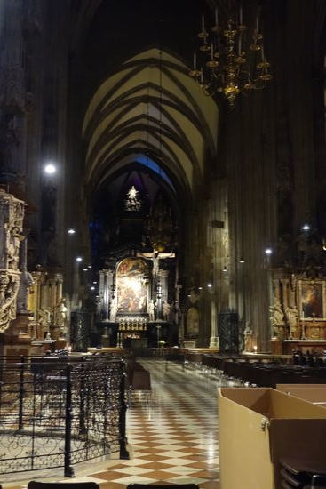 Blick auf den barocken Hochaltar