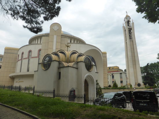 Kirche zur Wiederauferstehung Christi - Sitz des Erzbischofs von Tirana