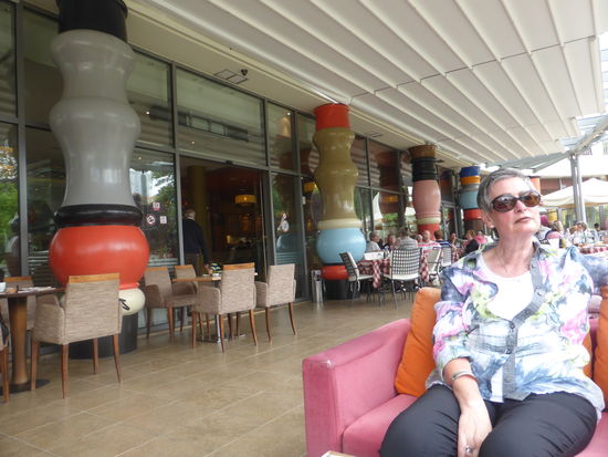 hier scheint Hunderwasser aktiv gewesen zu sein