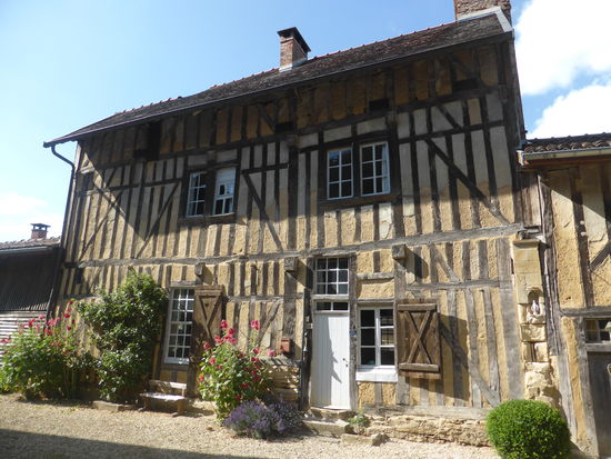 typisches Fachwerkhaus von Ceffons