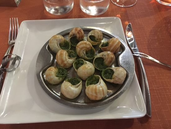 ich wähle Schnecken zur Vorspeise