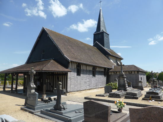 Fachwerkkirche von Ste Marie du Lac